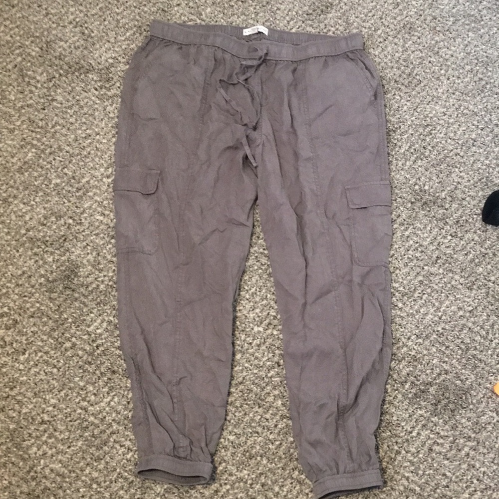 Woman’s Pants